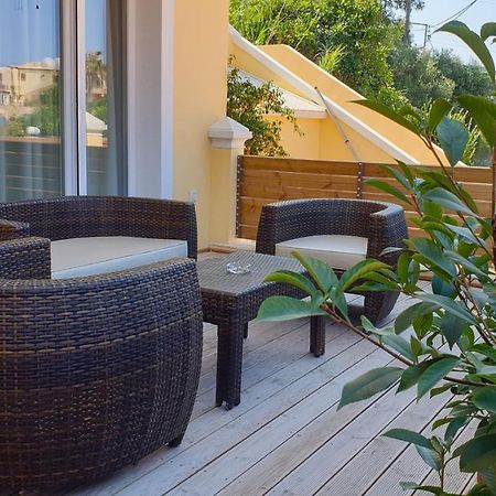 Helen Apartments & Studios Agios Stefanos Avliotes  Extérieur photo