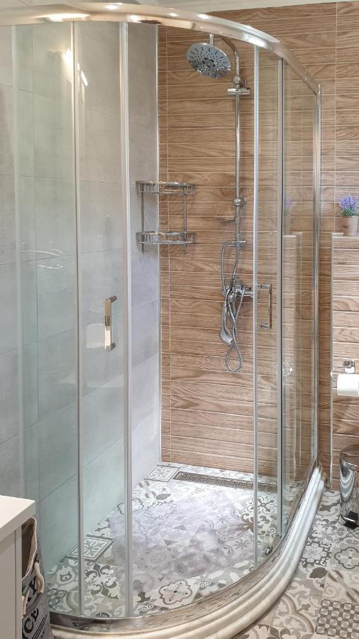 Helen Apartments & Studios Agios Stefanos Avliotes  Extérieur photo