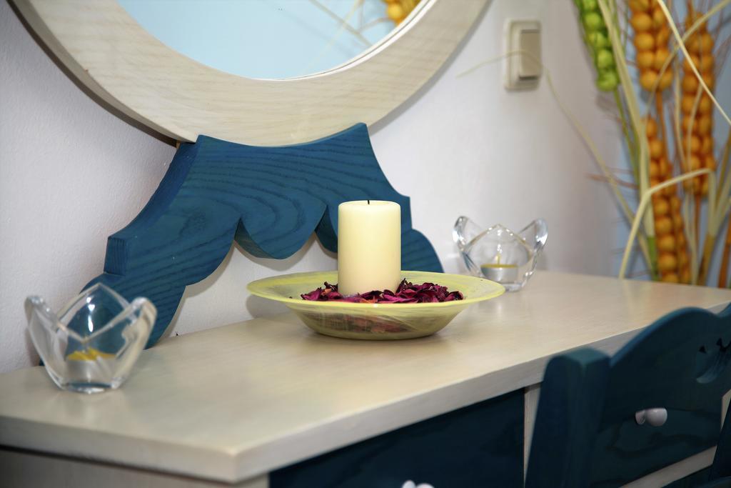 Helen Apartments & Studios Agios Stefanos Avliotes  Extérieur photo